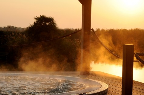 Preserve yourself some relaxing moments in the panoramic-hot tube